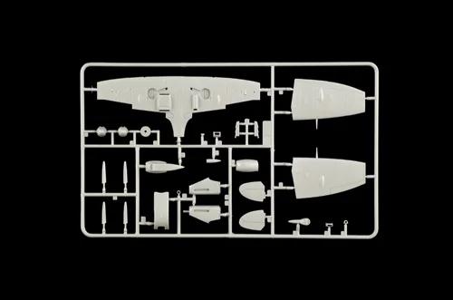 Italeri 1/72 Spitfire MK Vi Model Kit — official product photo 4