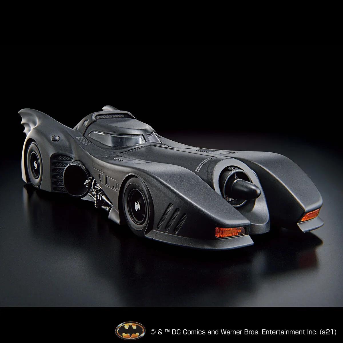 Bandai 1/35 Batmobile Batman Model Kit — official product photo 4